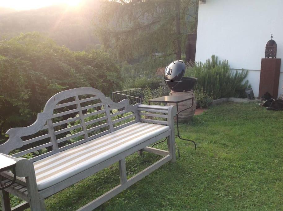 Charmantes Landhaus Mit Garten Und Traumhaftem Fernblick Thal  ภายนอก รูปภาพ