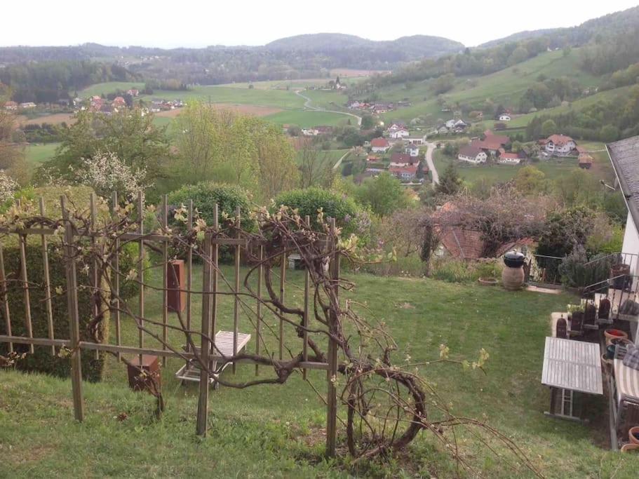 Charmantes Landhaus Mit Garten Und Traumhaftem Fernblick Thal  ภายนอก รูปภาพ